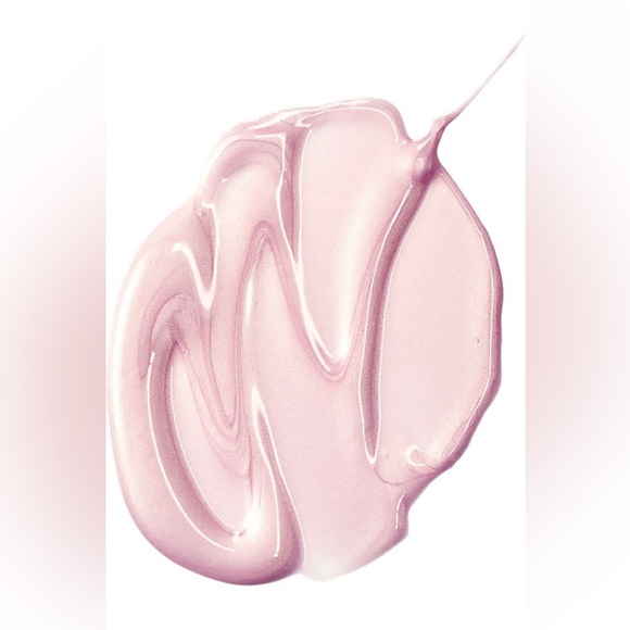 New "Oyster Girl" MAC lipglass lipgloss - Picture 3 of 6